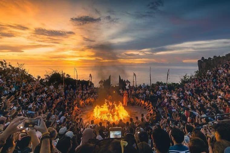 Uluwatu Fire Dance